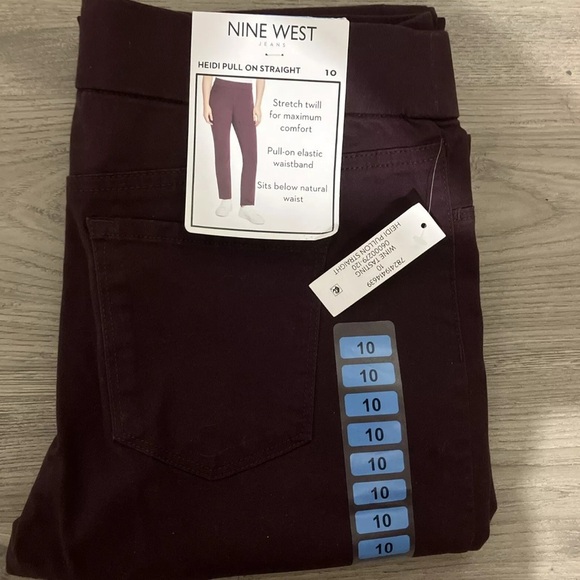 Nine West Straight Leg Heidi Pull On Pants Sz 10 Burgundy Stretch Classic Career - Picture 1 of 11